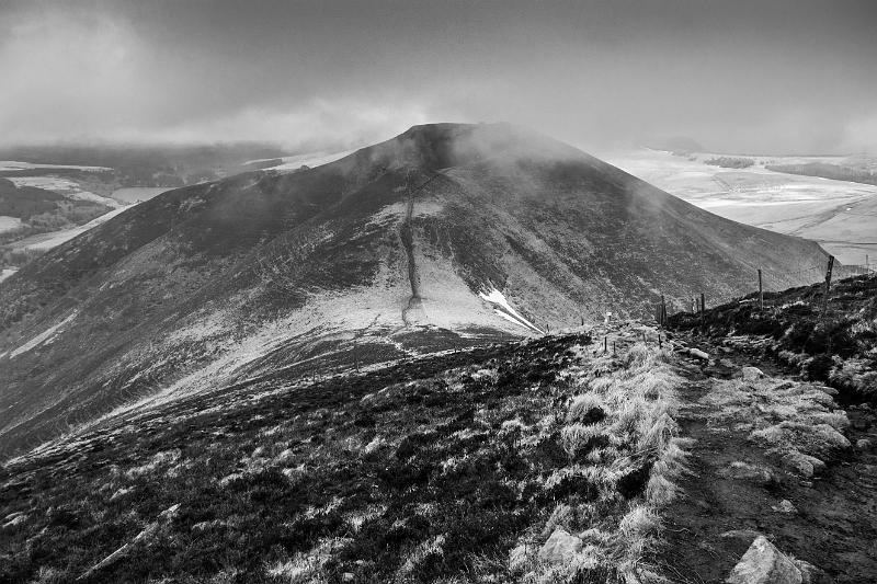 2019_05_02_Auvergne (0069).jpg - Crêtes du Mont Dore (Mai 2019)